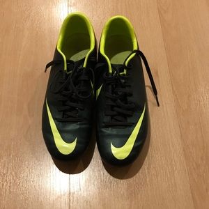 Nike soccer kleets